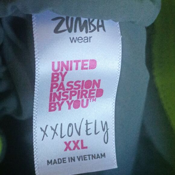 Zumba Crave Worthy "Dark & Dirty Slate" Gray Cargo Pants Women XXL - Picture 4 of 6